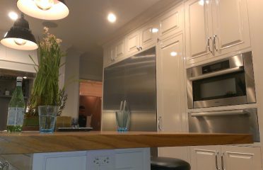 Huntington Paint & Wallpaper