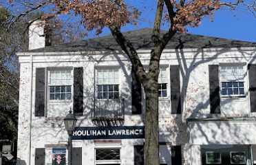 Houlihan Lawrence – New Canaan Brokerage