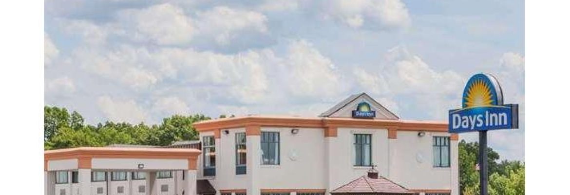 Days Inn by Wyndham Windsor Locks / Bradley Intl Airport