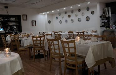 4 Seasons Mediterranean Restaurant – Danbury CT