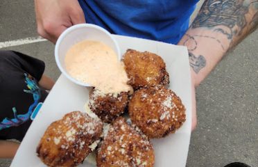 Chompers Food Truck