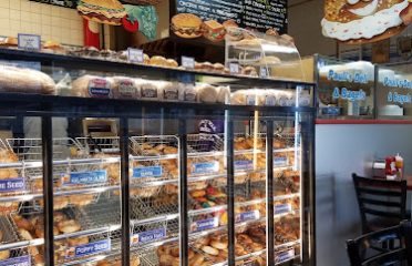 Pauli’s Deli & Bagels