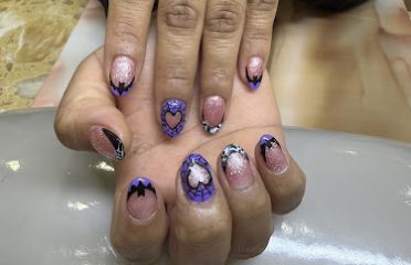 Royal Nails & Spa (Fairfield )