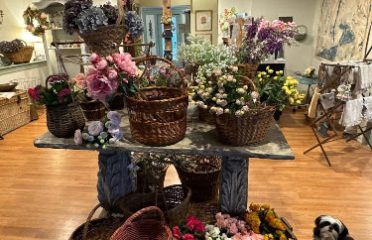 Finishing Touches Vintage, Home & Gifts