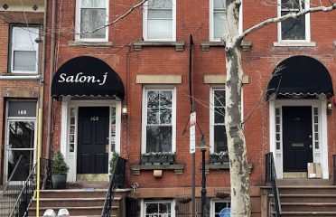 Salon j