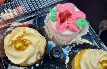 Harvest Cafe & Bakery