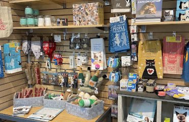 Queenie’s Gift Emporium