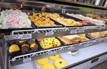 Sabor Ambateño Bakery Norwalk