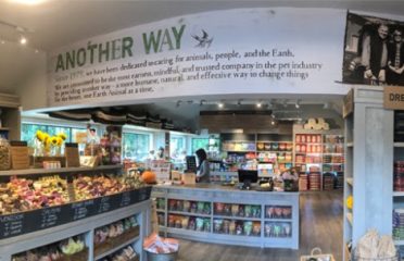 Earth Animal Flagship Store