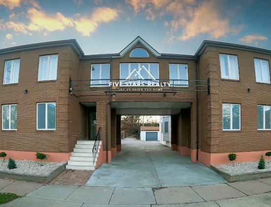 Five Stars Realty – Hartford Office