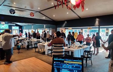 Fairways Bar & Grill