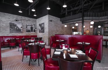 Julian’s Pizza Kitchen & Bar