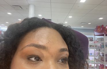 Benefit Cosmetics BrowBar