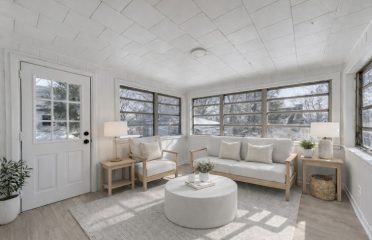 Samantha Allesandrine, Realtor