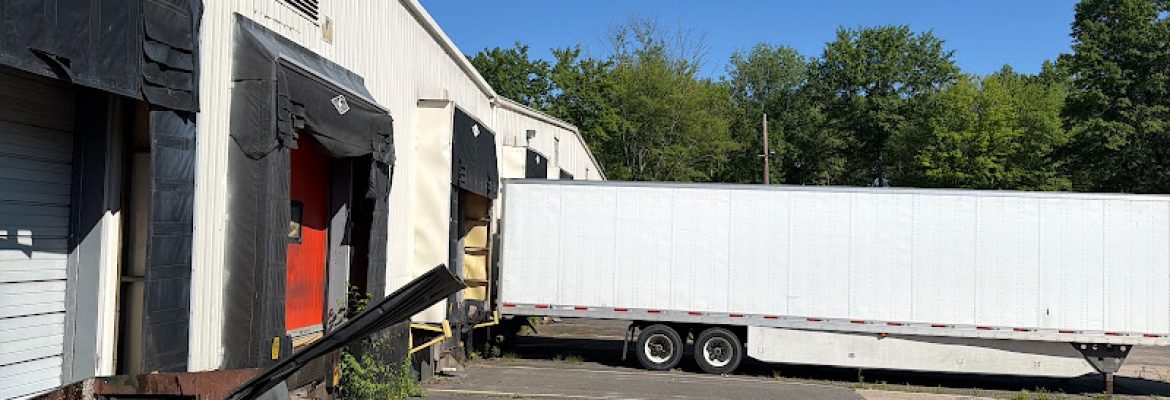 Discount Warehouse