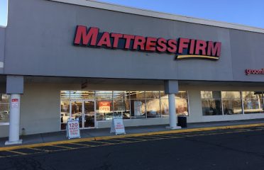 Mattress Firm Outlet – Trumbull