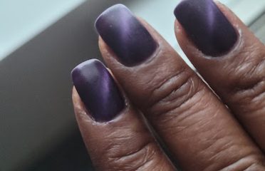 Glamour Nails