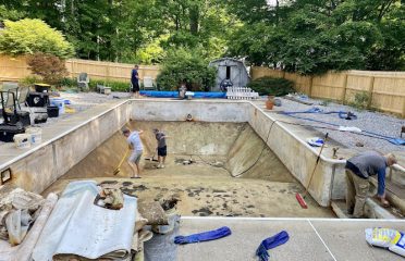 Coty Pool Co | Pool Liner Replacement & Pool Renovations