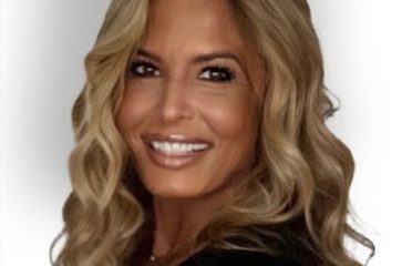 Carmelina Riccitelli, Licensed Realtor State of CT