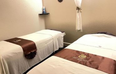 Nancy spa massage