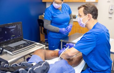 Center for Vein Restoration | Dr. Evan Harris