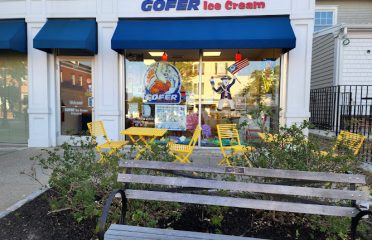 Ridgefield Shopping Center
