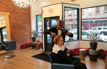 Sleek Salon