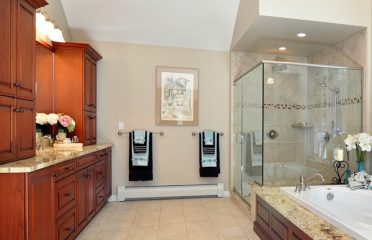 Holland Kitchens & Baths LLC