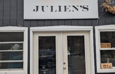 Julien’s Farm Store