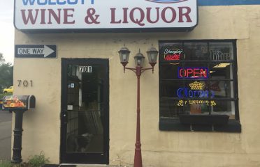 Wolcott Wine and Liquor