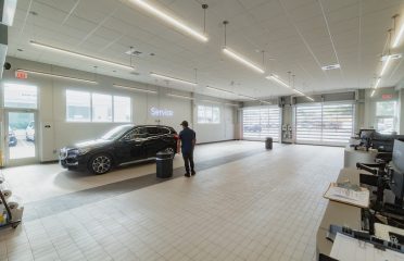 BMW of Bridgeport Collision Center