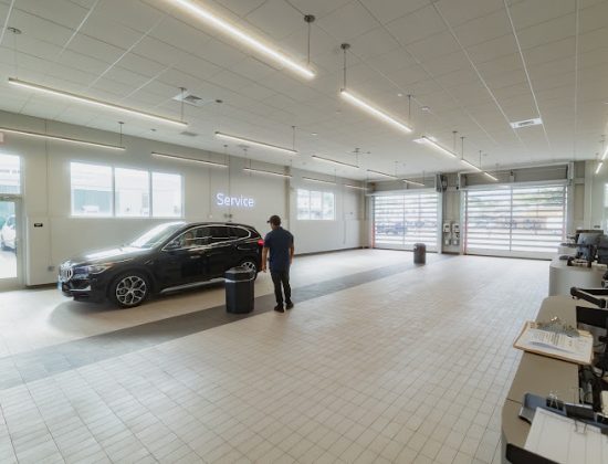 BMW of Bridgeport Collision Center