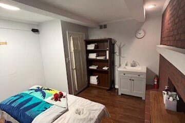 Hamden Massage