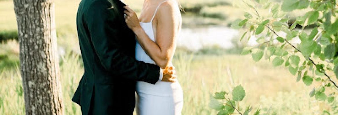 Shannon Bialy | New England Wedding Photographer