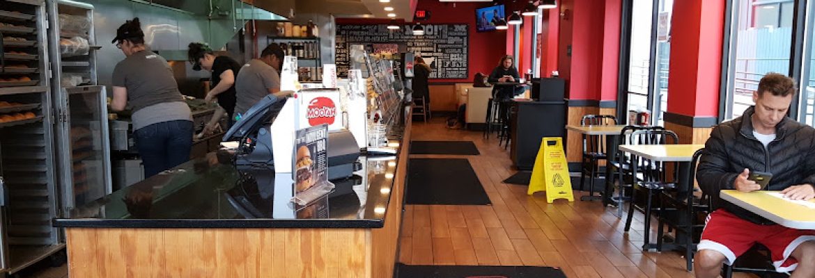 MOOYAH Burgers, Fries & Shakes