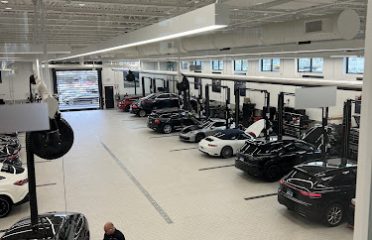 Porsche Hartford Service Center