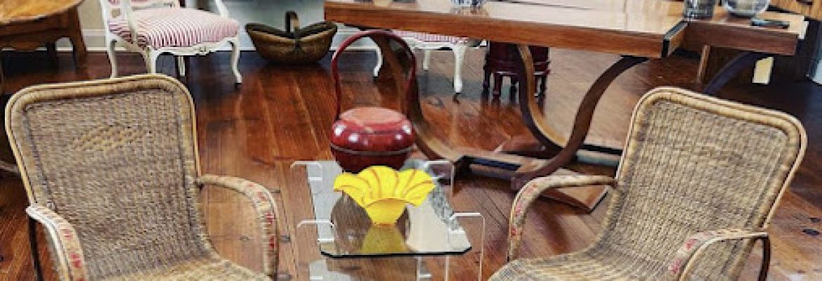Le Barn Antiques