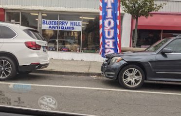 Blueberry Hill Antiques & Estate Auctions