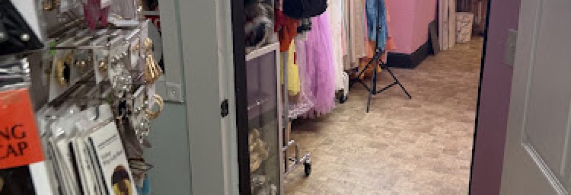 Devine Showroom Fashion