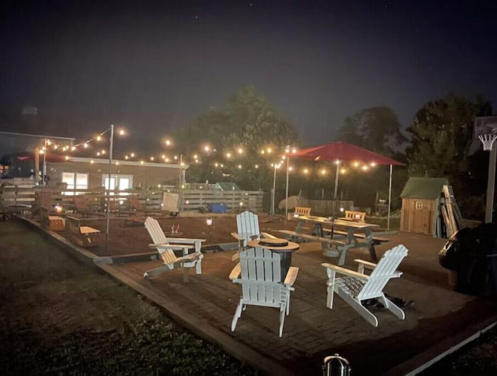 East Haven, CT Vacation Rentals - New Haven County, East Haven CT Vacation Rental, Vacation Home Rentals In CT