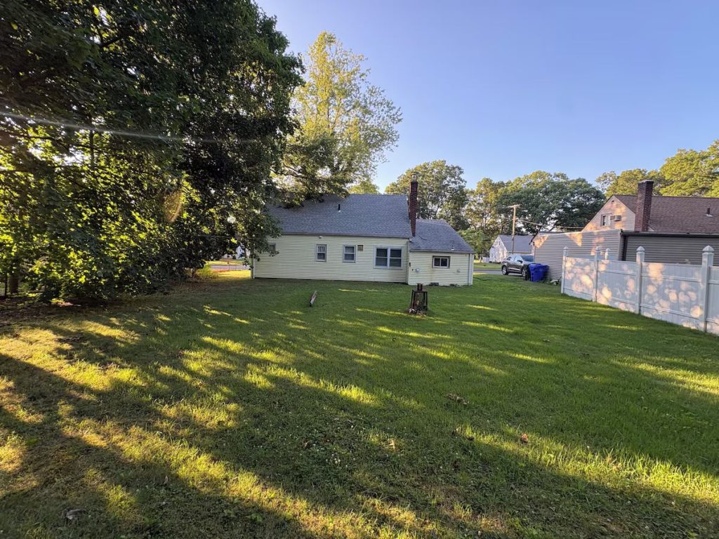 East Hartford, CT Vacation Rentals - Central Area, East Hartford CT Vacation Rental, Vacation Home Rentals In CT