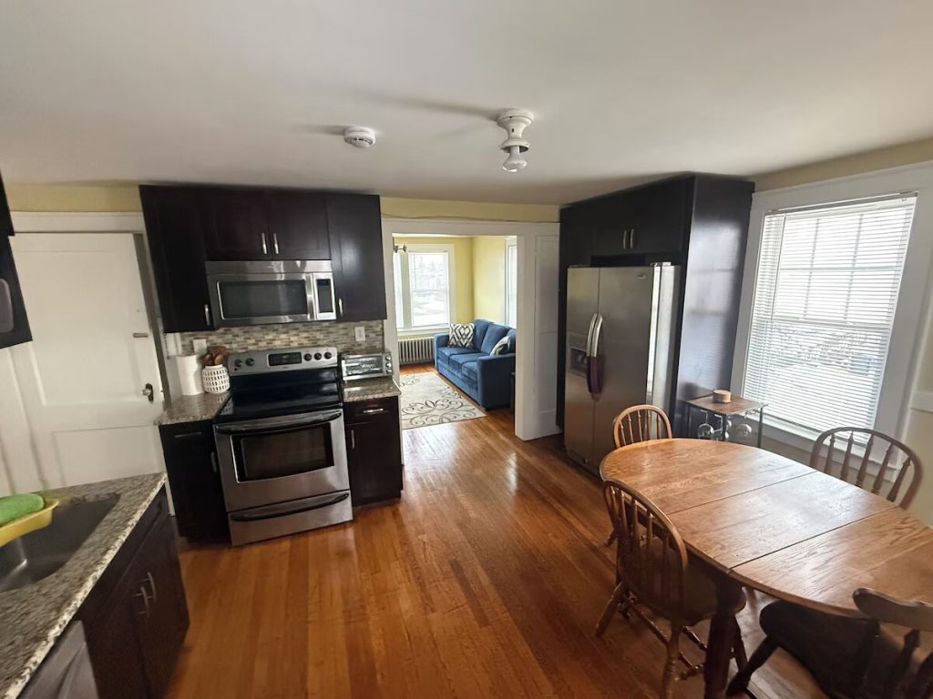 Middletown, CT Vacation Rentals - Central Area, Middletown CT Vacation Rental, Vacation Home Rentals In CT