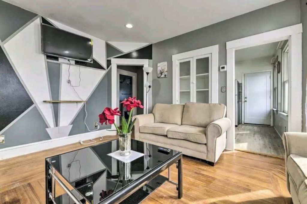 Manchester, CT Vacation Rentals - North-Central Area, Manchester CT Vacation Rental, Vacation Home Rentals In CT