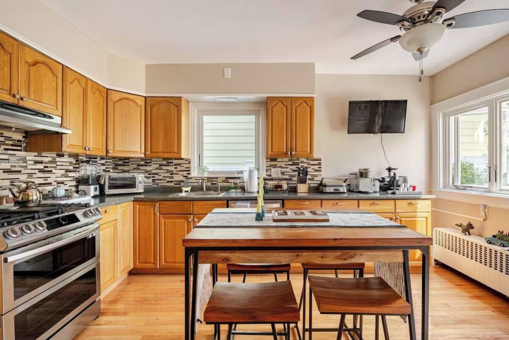 Stamford, CT Vacation Rentals - Southwestern Area, Stamford CT Vacation Rental, Vacation Home Rentals In CT