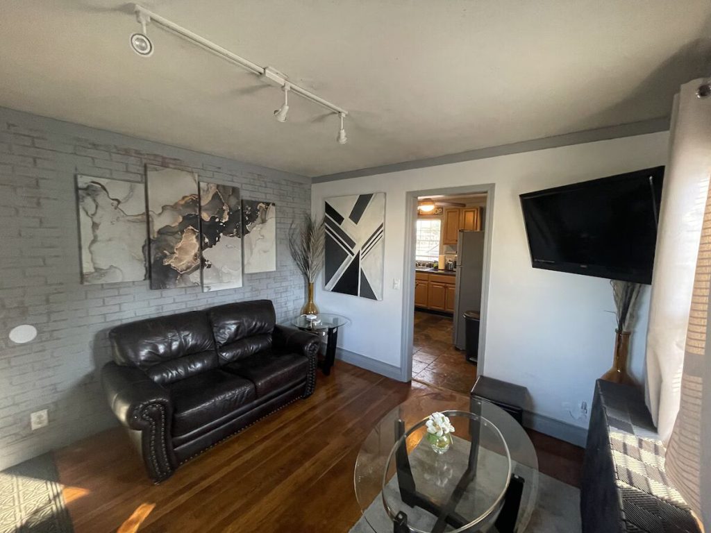 East Hartford, CT Vacation Rentals - Central Area, East Hartford CT Vacation Rental, Vacation Home Rentals In CT