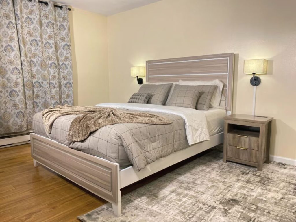 Manchester, CT Vacation Rentals - North-Central Area, Manchester CT Vacation Rental, Vacation Home Rentals In CT