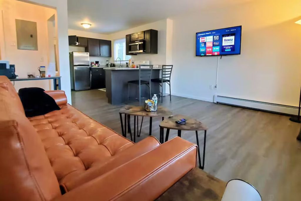 New Britain, CT Vacation Rentals - Central Area, New Britain CT Vacation Rental, Vacation Home Rentals In CT
