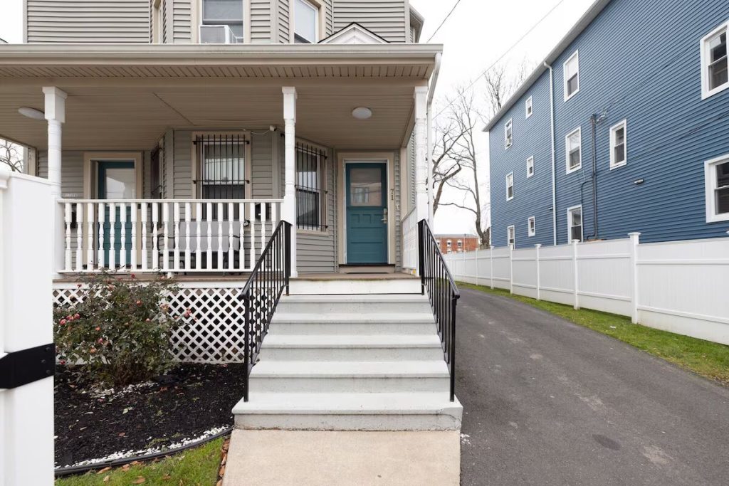 Hartford, CT Vacation Rentals - North-Central Area, Hartford CT Vacation Rental, Vacation Home Rentals In CT
