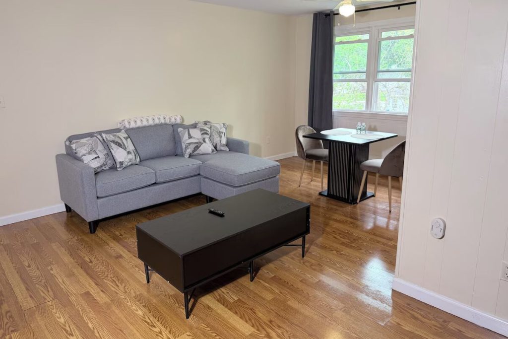 Manchester, CT Vacation Rentals - North-Central Connecticut Area, CT Vacation Rental, Vacation Rental In CT