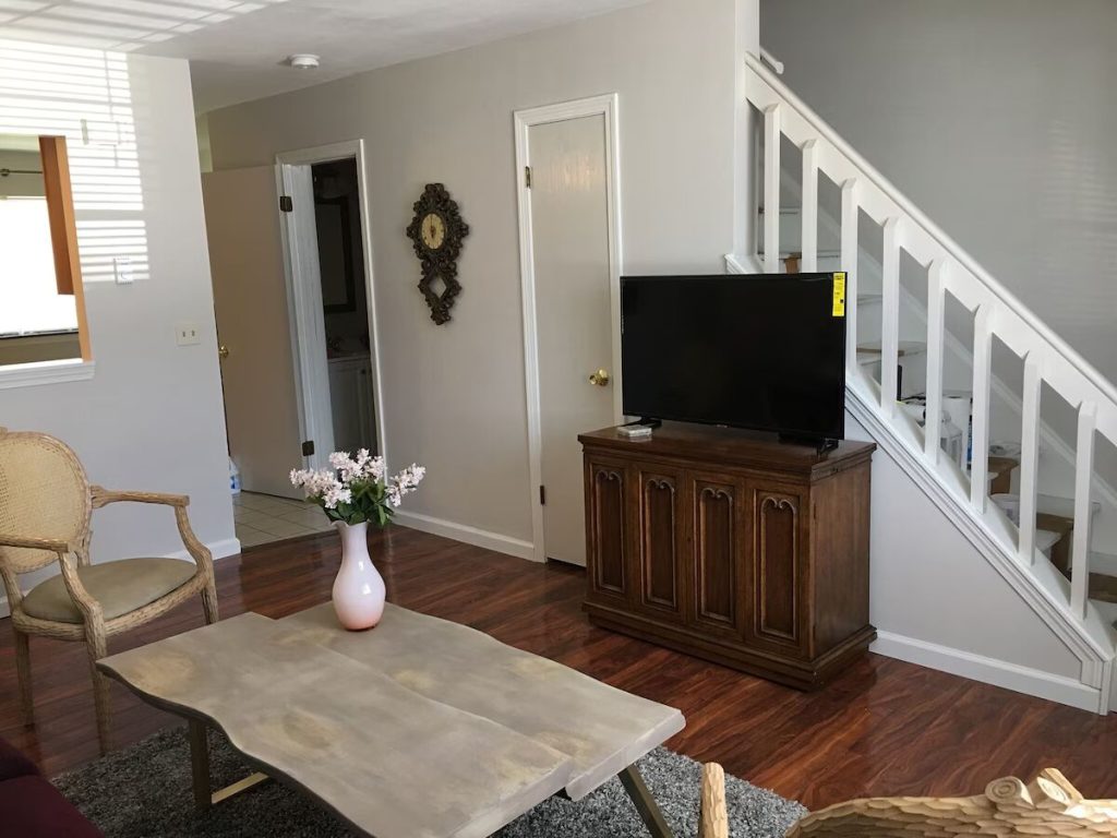 Waterbury, CT Vacation Rentals - West-Central Area, Waterbury CT Vacation Rental, Vacation Home Rentals In CT